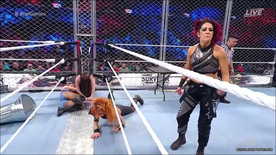 WWE_Survivor_Series_WarGames_2022_720p_WEB_h264-HEEL_mp4_002619791.jpg