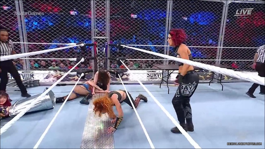 WWE_Survivor_Series_WarGames_2022_720p_WEB_h264-HEEL_mp4_002620991.jpg
