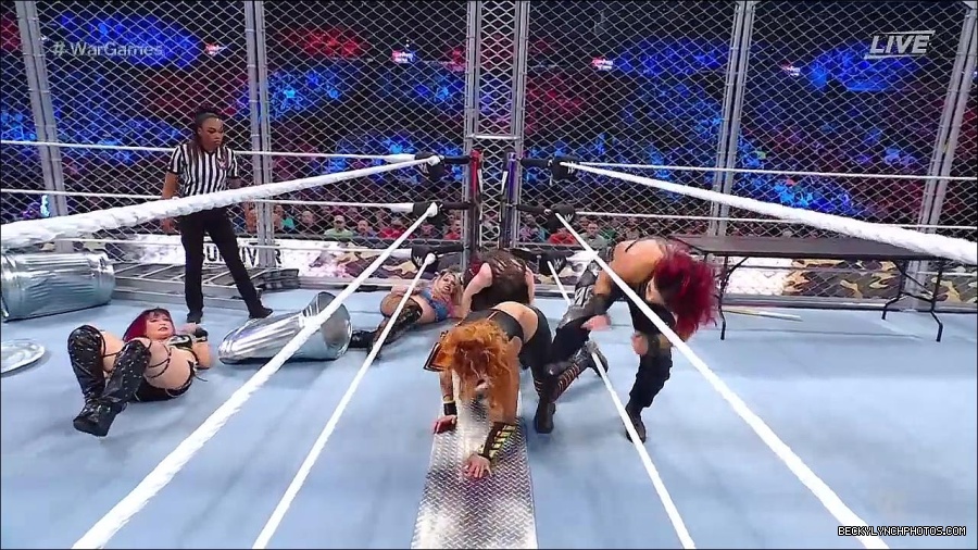 WWE_Survivor_Series_WarGames_2022_720p_WEB_h264-HEEL_mp4_002622591.jpg