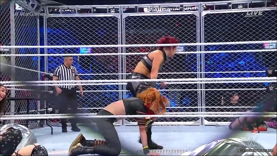 WWE_Survivor_Series_WarGames_2022_720p_WEB_h264-HEEL_mp4_002624991.jpg