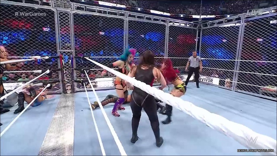 WWE_Survivor_Series_WarGames_2022_720p_WEB_h264-HEEL_mp4_002645791.jpg