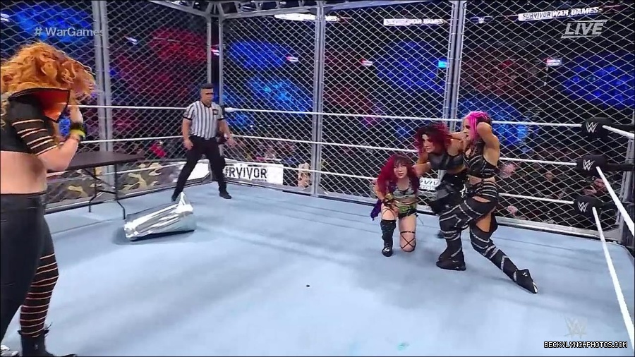 WWE_Survivor_Series_WarGames_2022_720p_WEB_h264-HEEL_mp4_002956858.jpg