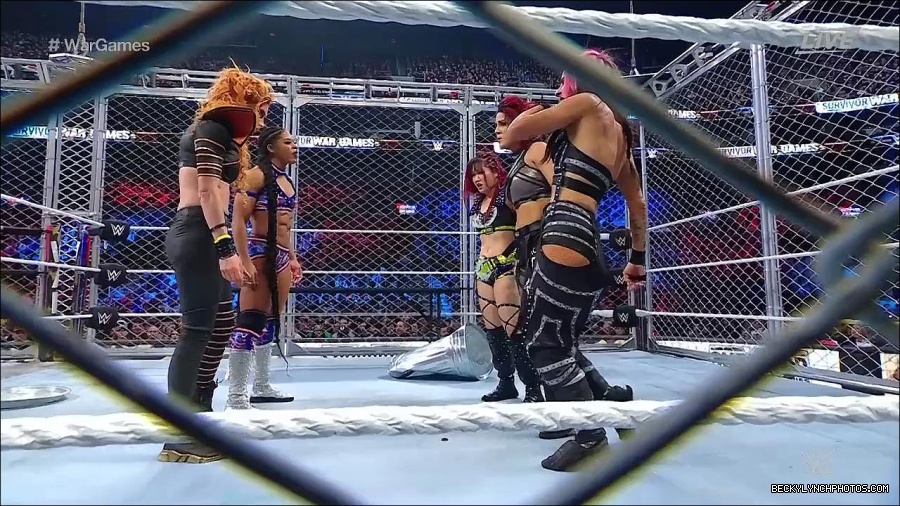 WWE_Survivor_Series_WarGames_2022_720p_WEB_h264-HEEL_mp4_002965658.jpg