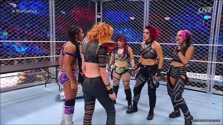 WWE_Survivor_Series_WarGames_2022_720p_WEB_h264-HEEL_mp4_002967258.jpg