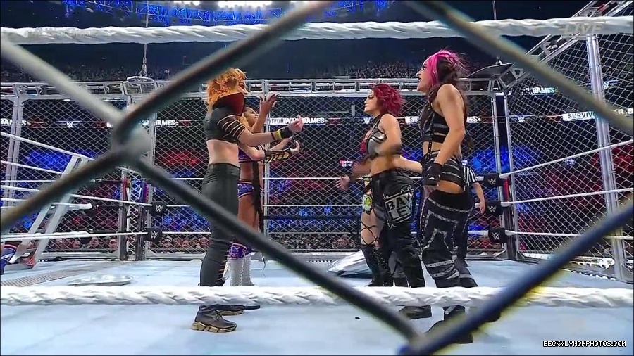 WWE_Survivor_Series_WarGames_2022_720p_WEB_h264-HEEL_mp4_002973258.jpg