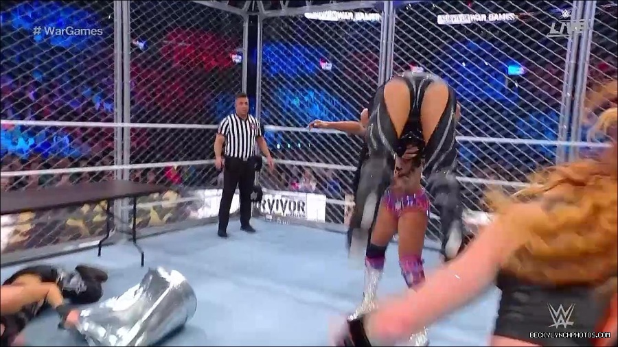 WWE_Survivor_Series_WarGames_2022_720p_WEB_h264-HEEL_mp4_002996058.jpg