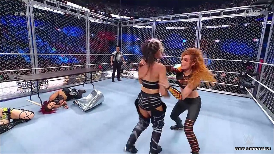 WWE_Survivor_Series_WarGames_2022_720p_WEB_h264-HEEL_mp4_002997258.jpg