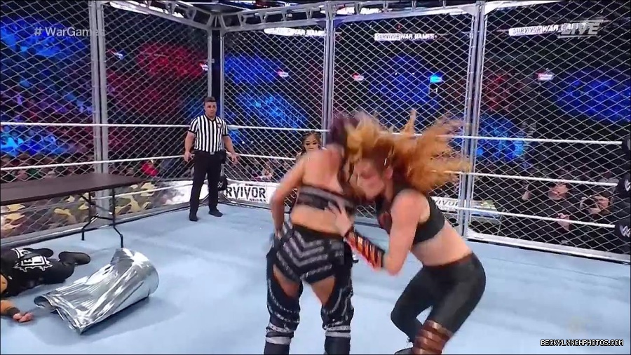 WWE_Survivor_Series_WarGames_2022_720p_WEB_h264-HEEL_mp4_002998458.jpg
