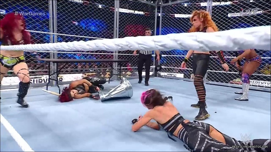 WWE_Survivor_Series_WarGames_2022_720p_WEB_h264-HEEL_mp4_003002058.jpg