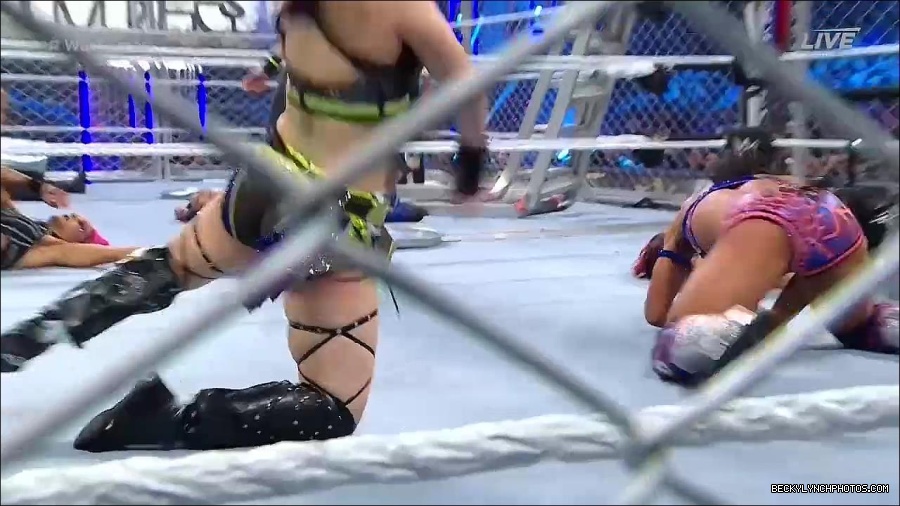 WWE_Survivor_Series_WarGames_2022_720p_WEB_h264-HEEL_mp4_003009658.jpg
