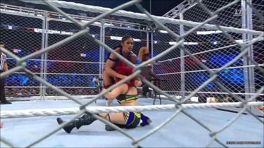 WWE_Survivor_Series_WarGames_2022_720p_WEB_h264-HEEL_mp4_003030058.jpg
