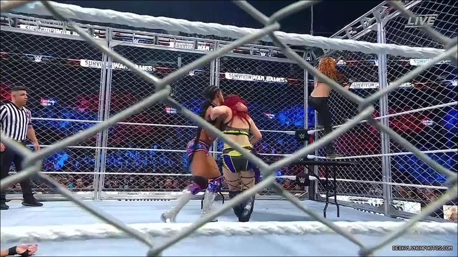 WWE_Survivor_Series_WarGames_2022_720p_WEB_h264-HEEL_mp4_003031658.jpg
