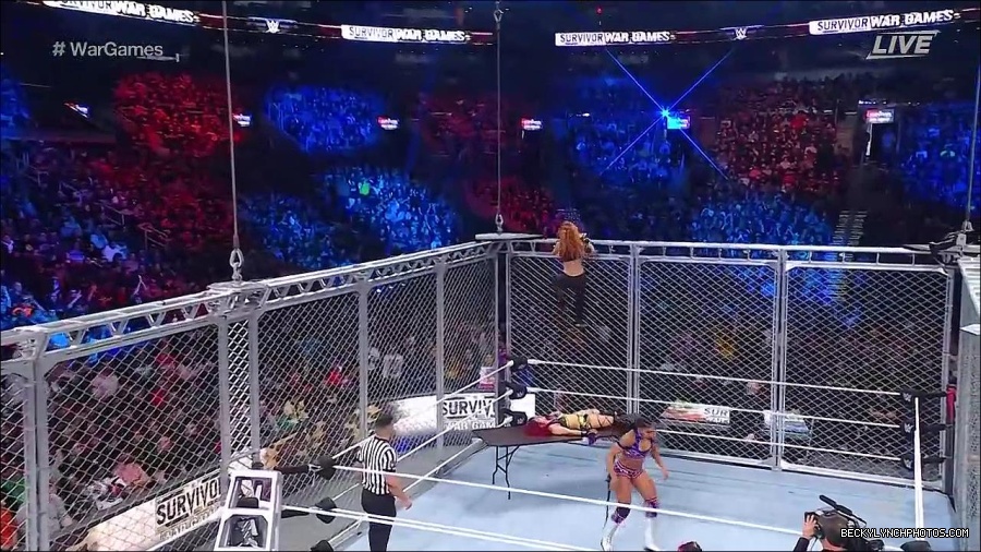 WWE_Survivor_Series_WarGames_2022_720p_WEB_h264-HEEL_mp4_003035258.jpg