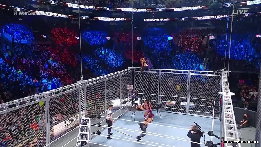 WWE_Survivor_Series_WarGames_2022_720p_WEB_h264-HEEL_mp4_003041658.jpg