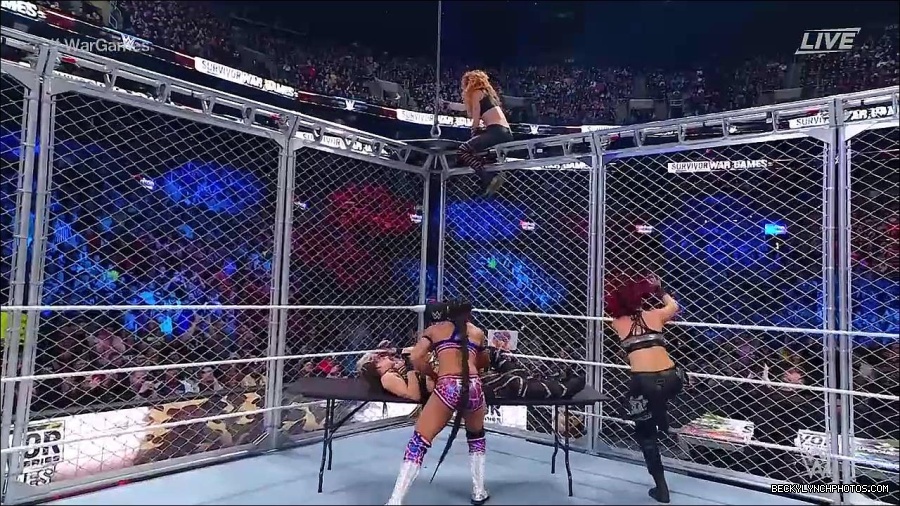 WWE_Survivor_Series_WarGames_2022_720p_WEB_h264-HEEL_mp4_003043258.jpg
