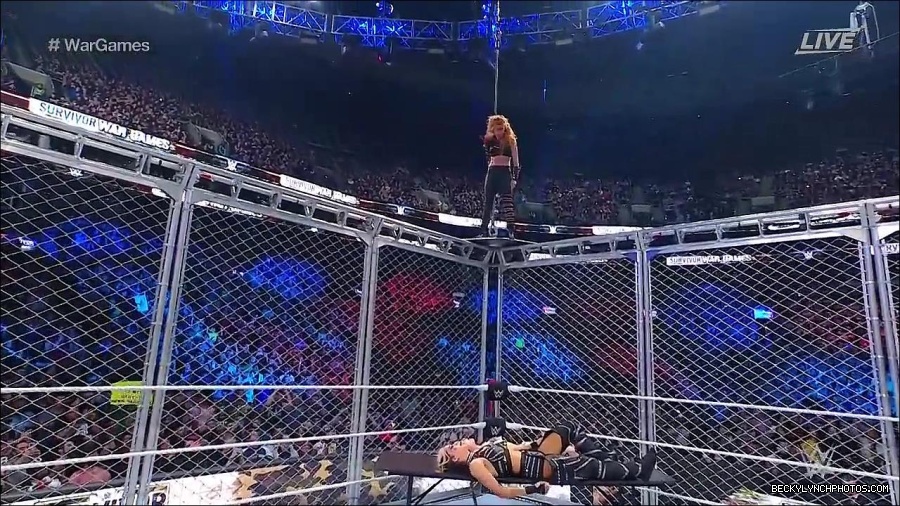 WWE_Survivor_Series_WarGames_2022_720p_WEB_h264-HEEL_mp4_003059258.jpg