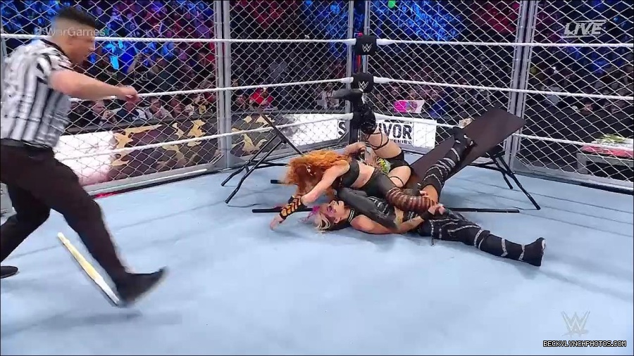 WWE_Survivor_Series_WarGames_2022_720p_WEB_h264-HEEL_mp4_003063658.jpg