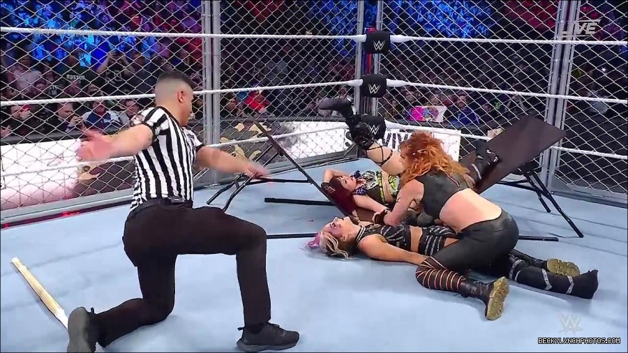 WWE_Survivor_Series_WarGames_2022_720p_WEB_h264-HEEL_mp4_003065258.jpg