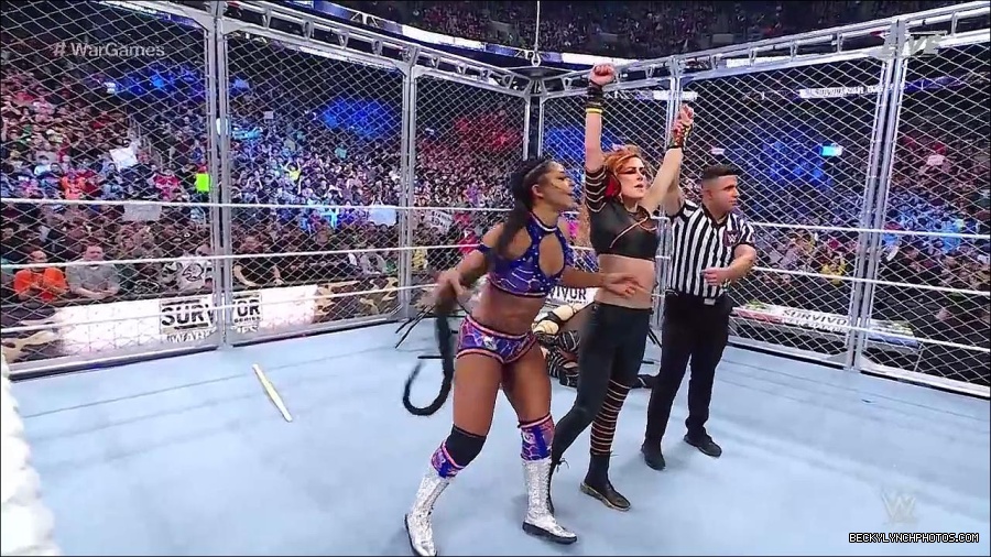WWE_Survivor_Series_WarGames_2022_720p_WEB_h264-HEEL_mp4_003080458.jpg