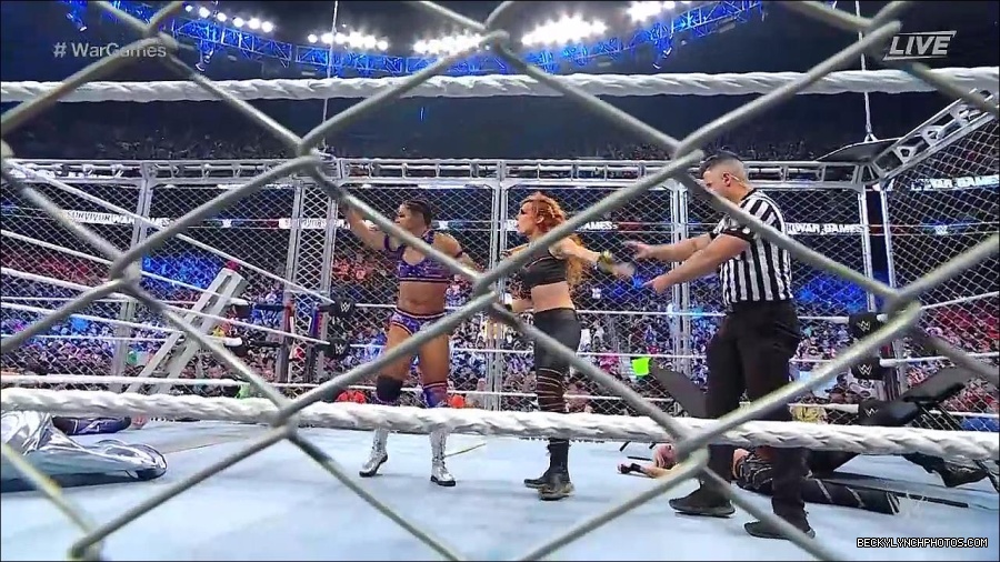 WWE_Survivor_Series_WarGames_2022_720p_WEB_h264-HEEL_mp4_003082858.jpg