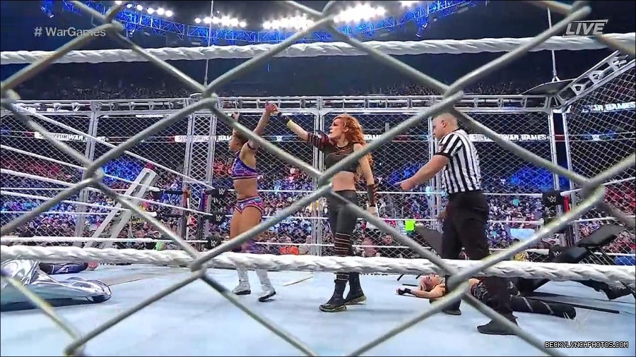 WWE_Survivor_Series_WarGames_2022_720p_WEB_h264-HEEL_mp4_003083258.jpg