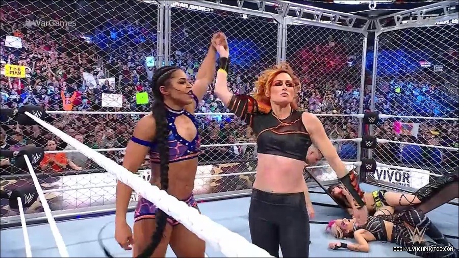 WWE_Survivor_Series_WarGames_2022_720p_WEB_h264-HEEL_mp4_003086458.jpg