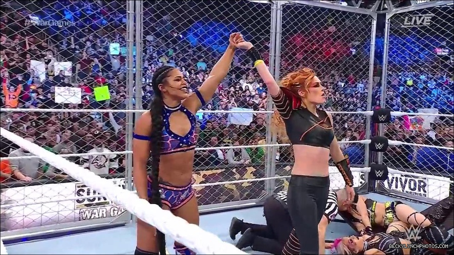 WWE_Survivor_Series_WarGames_2022_720p_WEB_h264-HEEL_mp4_003089258.jpg