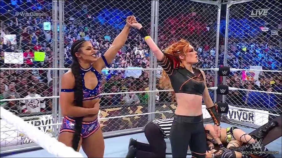 WWE_Survivor_Series_WarGames_2022_720p_WEB_h264-HEEL_mp4_003090058.jpg