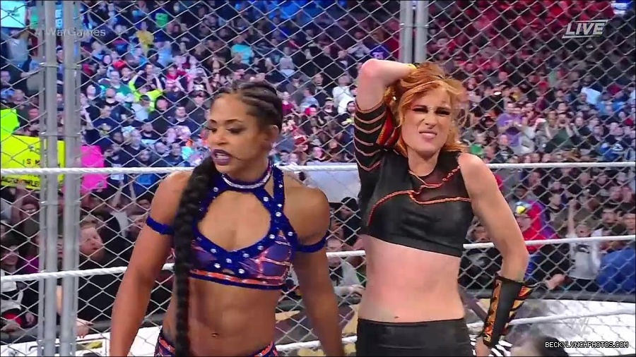 WWE_Survivor_Series_WarGames_2022_720p_WEB_h264-HEEL_mp4_003096058.jpg