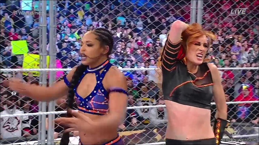 WWE_Survivor_Series_WarGames_2022_720p_WEB_h264-HEEL_mp4_003096458.jpg