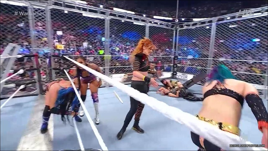 WWE_Survivor_Series_WarGames_2022_720p_WEB_h264-HEEL_mp4_003106058.jpg