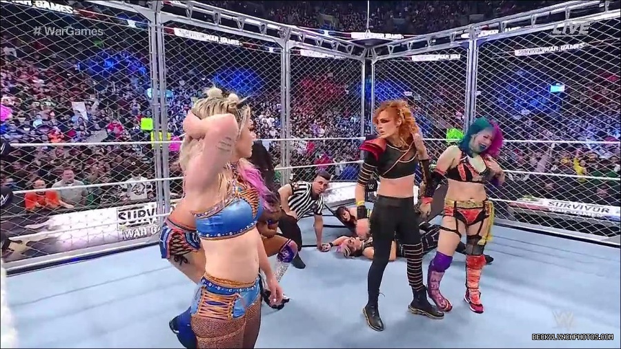 WWE_Survivor_Series_WarGames_2022_720p_WEB_h264-HEEL_mp4_003113258.jpg