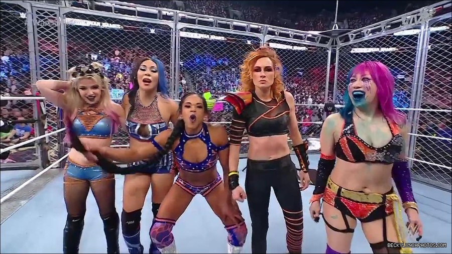 WWE_Survivor_Series_WarGames_2022_720p_WEB_h264-HEEL_mp4_003181958.jpg