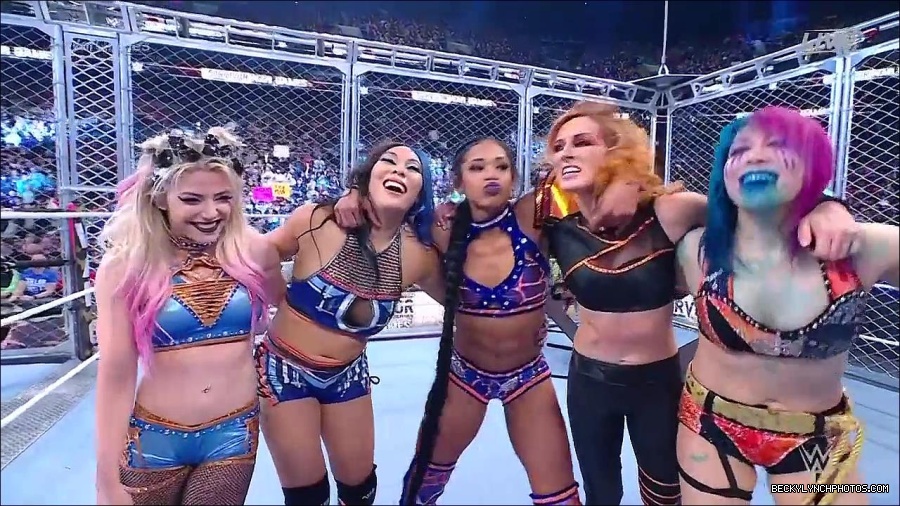 WWE_Survivor_Series_WarGames_2022_720p_WEB_h264-HEEL_mp4_003192358.jpg