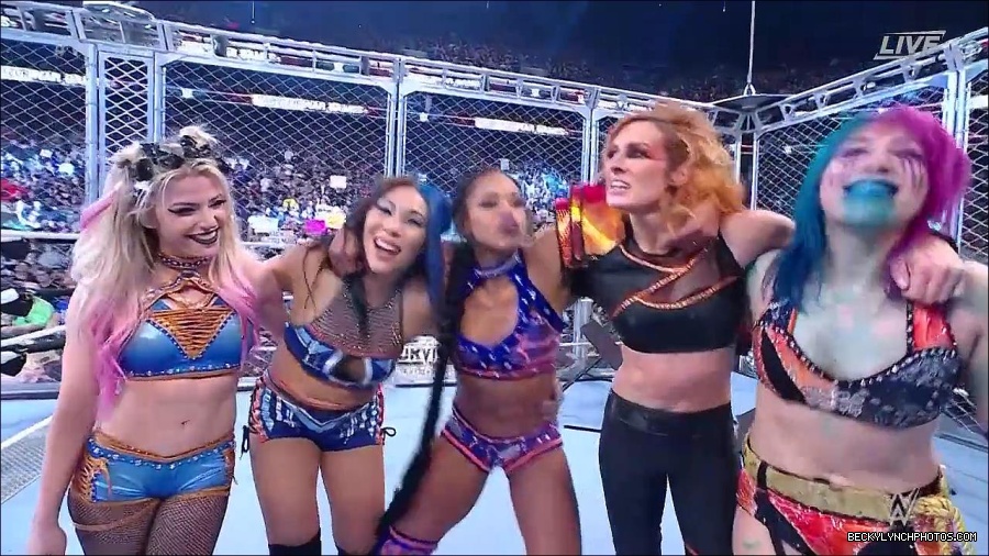 WWE_Survivor_Series_WarGames_2022_720p_WEB_h264-HEEL_mp4_003192758.jpg