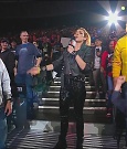 WWE_Monday_Night_Raw_2022_11_28_720p_HDTV_x264-NWCHD_mp4_000583149.jpg