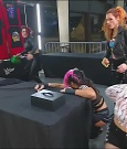 WWE_Monday_Night_Raw_2022_11_28_720p_HDTV_x264-NWCHD_mp4_000694460.jpg