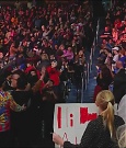 WWE_Monday_Night_Raw_2022_12_05_720p_HDTV_x264-NWCHD_mp4_001748742.jpg