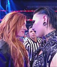 WWE_Monday_Night_Raw_2022_12_05_720p_HDTV_x264-NWCHD_mp4_002074267.jpg
