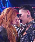 WWE_Monday_Night_Raw_2022_12_05_720p_HDTV_x264-NWCHD_mp4_002077070.jpg