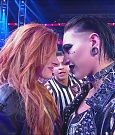 WWE_Monday_Night_Raw_2022_12_05_720p_HDTV_x264-NWCHD_mp4_002077871.jpg