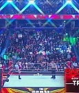 WWE_Monday_Night_Raw_2022_12_05_720p_HDTV_x264-NWCHD_mp4_006748733.jpg