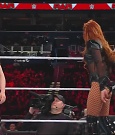 WWE_Monday_Night_Raw_2022_12_05_720p_HDTV_x264-NWCHD_mp4_006774759.jpg