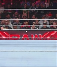 WWE_Monday_Night_Raw_2022_12_05_720p_HDTV_x264-NWCHD_mp4_006795980.jpg