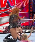 WWE_Monday_Night_Raw_2022_12_05_720p_HDTV_x264-NWCHD_mp4_006814799.jpg