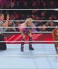 WWE_Monday_Night_Raw_2022_12_05_720p_HDTV_x264-NWCHD_mp4_006857642.jpg