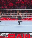 WWE_Monday_Night_Raw_2022_12_05_720p_HDTV_x264-NWCHD_mp4_006886871.jpg