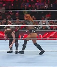 WWE_Monday_Night_Raw_2022_12_05_720p_HDTV_x264-NWCHD_mp4_007112797.jpg