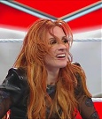WWE_Monday_Night_Raw_2022_12_05_720p_HDTV_x264-NWCHD_mp4_007141626.jpg