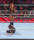 WWE_Monday_Night_Raw_2022_12_05_720p_HDTV_x264-NWCHD_mp4_007153638.jpg